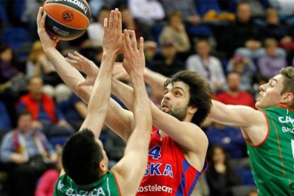 中轴保持稳 中轴保持稳