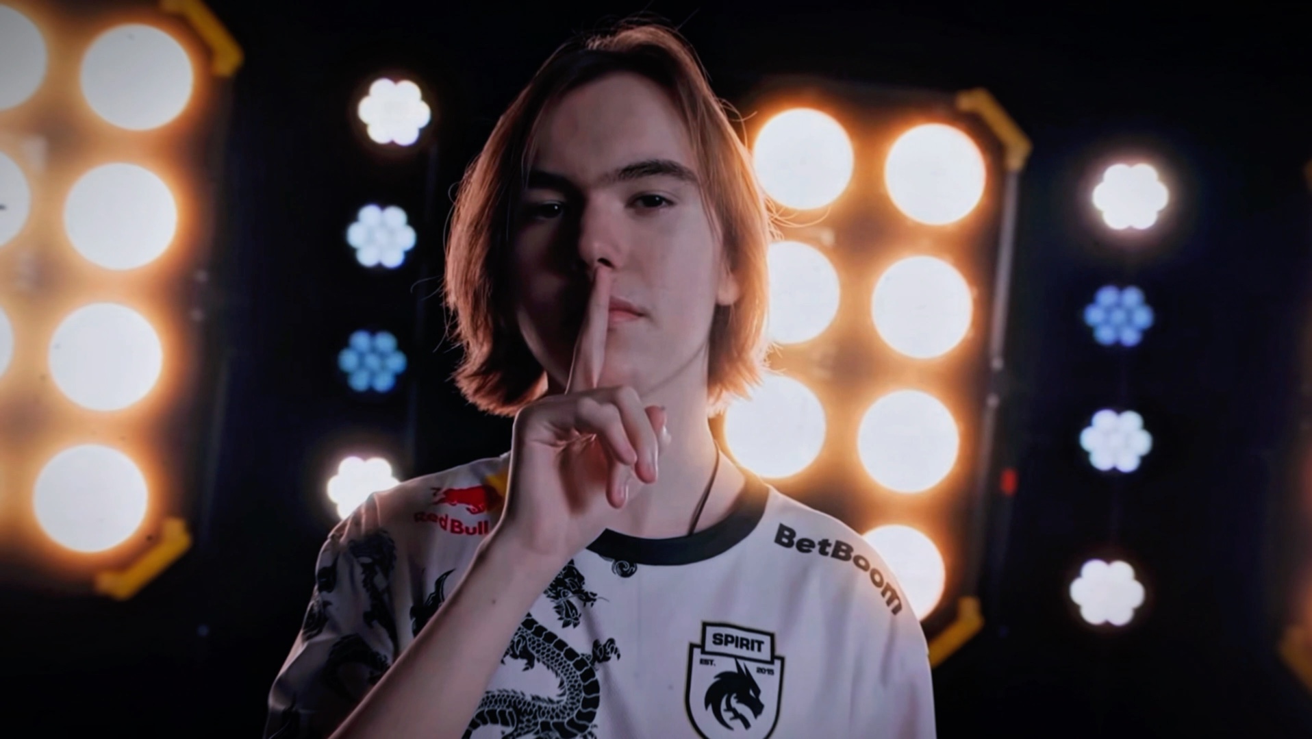 评委通常综 评委通常综